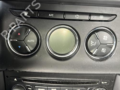 Used Climate control Climate control 36581647 36581647