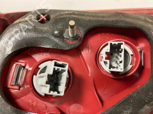 Used Left taillight Left taillight 39256406 39256406