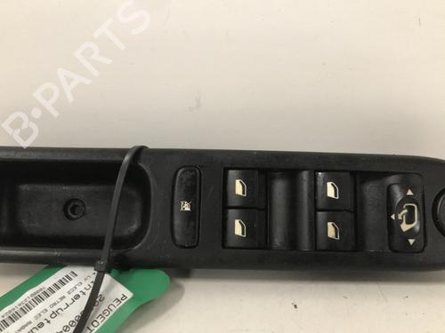 Used Left front window switch Left front window switch PEUGEOT 307 (3A/C) 2.0 HDi 135 (136 hp) 33958136 33958136