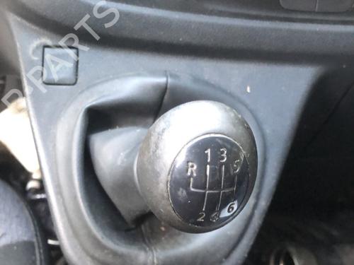 Used Gear lever Gear lever OPEL VIVARO B Van (X82) 1.6 CDTI (05) (116 hp) 33600676 33600676