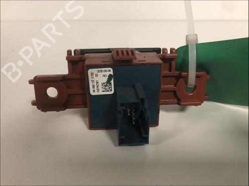 Switch PEUGEOT 508 I (8D_) 2.0 HDi Hybrid4 AWC | BP33582100I30 - Image 2