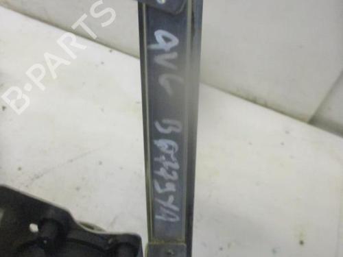 Used Front right window mechanism Front right window mechanism RENAULT LAGUNA II (BG0/1_) [2001-2007] 33573017 33573017