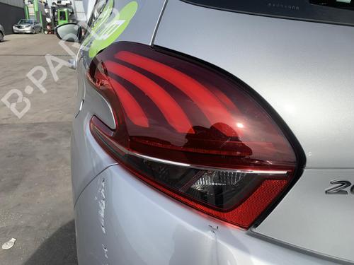 Used Left taillight Left taillight PEUGEOT 208 I (CA_, CC_) 1.2 THP 110 (110 hp) 33990409 33990409