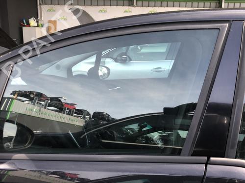 front-left-door-window-opel-meriva-b-mpv-s10-2010-2011-2012-2013-2014-2015-2016-2017-33990464 main image