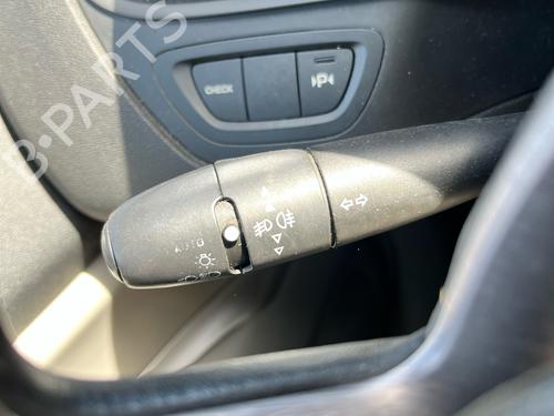 Used Steering column stalk Steering column stalk CITROËN C5 II Break (RE_) [2004-2008] 34257818 34257818