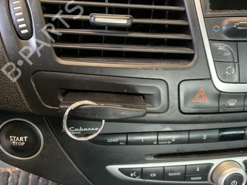 Kartenleser für Kartenleser RENAULT LAGUNA III (BT0/1) 2.0 dCi (BT07, BT0J, BT14, BT1A, BT1S) (131 hp) 33595938 33595938