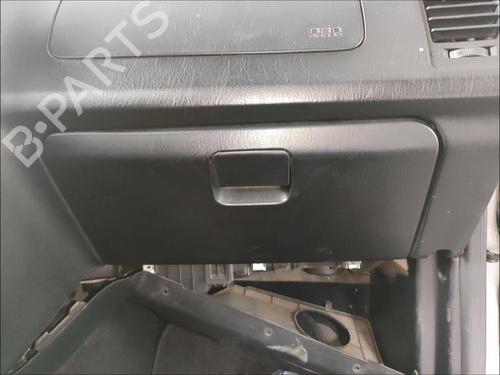 Used Glove box Glove box HYUNDAI TERRACAN (HP) 2.9 CRDi 4WD (150 hp) 35909637 35909637
