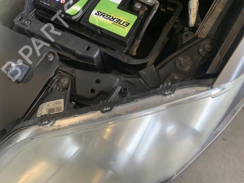 Used Left headlight Left headlight RENAULT LAGUNA III (BT0/1) 2.0 dCi (BT07, BT0J, BT14, BT1A, BT1S) (131 hp) 33595909 33595909