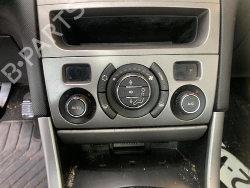 Used Climate control Climate control 36580779 36580779