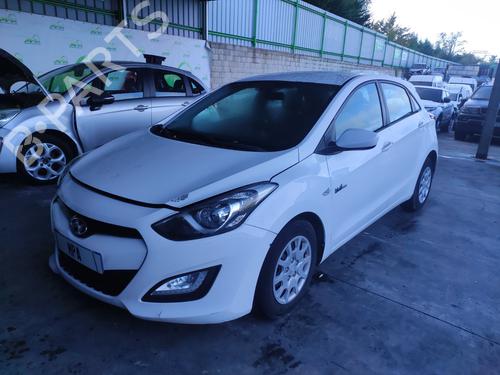 Used Engine control unit (ECU) Engine control unit (ECU) HYUNDAI i30 (GD) 1.6 CRDi (110 hp) 33595089 33595089