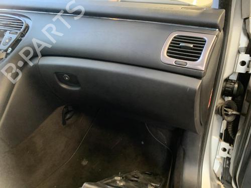 Used Glove box Glove box PEUGEOT 607 (9D, 9U) 2.7 HDi 24V (204 hp) 36580071 36580071