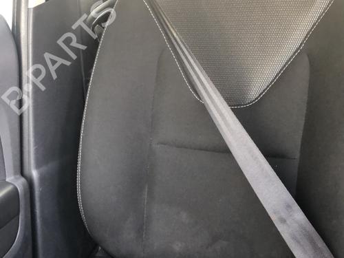 front-right-seatbelt-renault-clio-iv-bh_-2012-2013-2014-2015-2016-2017-2018-2019-2020-2021-35913975 main image