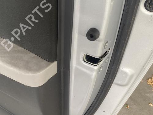 Højre fortil lås Højre fortil lås TOYOTA YARIS (_P9_) 1.0 VVT-i (KSP90_, KSP90R) (69 hp) 37529589 37529589