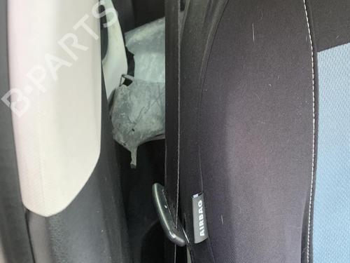 front-right-seatbelt-citroen-c4-ii-nc_-2009-35912453 main image