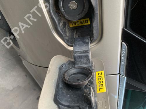fuel-flap-citroen-c5-iii-break-rw_-2008-2009-2010-2011-2012-2013-2014-2015-2016-2017-36582021 main image
