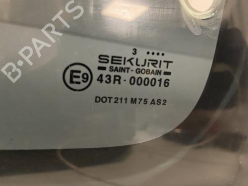Used Rear right quarter glass Rear right quarter glass 37077092 37077092