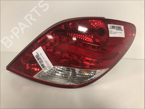 Used Right taillight Right taillight PEUGEOT 207 (WA_, WC_) 1.4 HDi (68 hp) 33583704 33583704