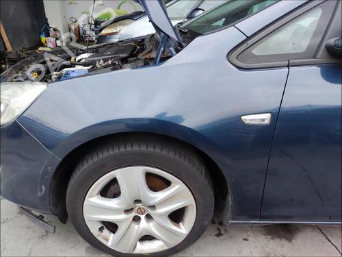 Used Left front fenders Left front fenders OPEL ASTRA J (P10) [2009-2016] 33585327 33585327