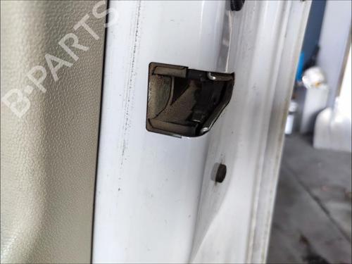 Højre fortil lås Højre fortil lås MINI MINI COUNTRYMAN (R60) One D (90 hp) 35908181 35908181
