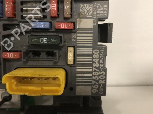 Used Fuse box Fuse box PEUGEOT 308 I (4A_, 4C_) 1.6 HDi (92 hp) 33599336 33599336