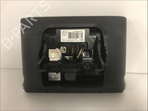 Used Radio Radio CITROËN C4 CACTUS 1.2 VTi 82 (82 hp) 33581100 33581100