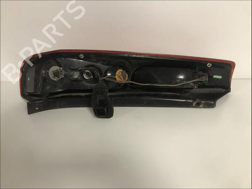 Used Right taillight Right taillight 33582109 33582109
