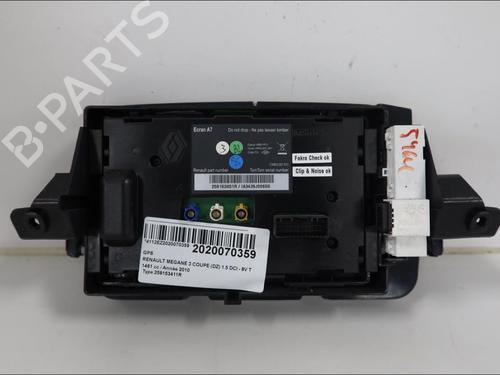 Used Radio Radio RENAULT MEGANE III Coupe (DZ0/1_) 1.5 dCi (DZ09, DZ0D, DZ1F, DZ1G, DZ14, DZ29) (110 hp) 33574793 33574793