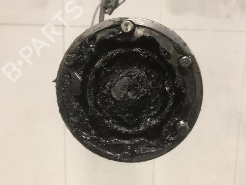 Used Right front driveshaft Right front driveshaft VW TOURAN (1T1, 1T2) 1.9 TDI (105 hp) 33708453 33708453