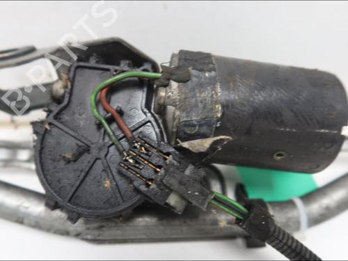 Used Front wiper motor Front wiper motor VW TRANSPORTER T4 Van (70A, 70H, 7DA, 7DH) 2.5 TDI (88 hp) 33577295 33577295