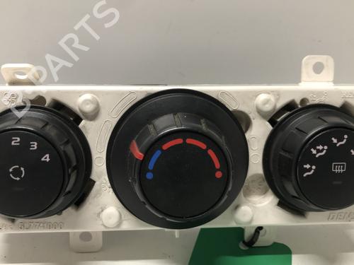 Used Climate control Climate control RENAULT MASTER III Van (FV) 2.3 dCi 110 FWD (FV0R, FV0W, FV1A) (110 hp) 33596931 33596931