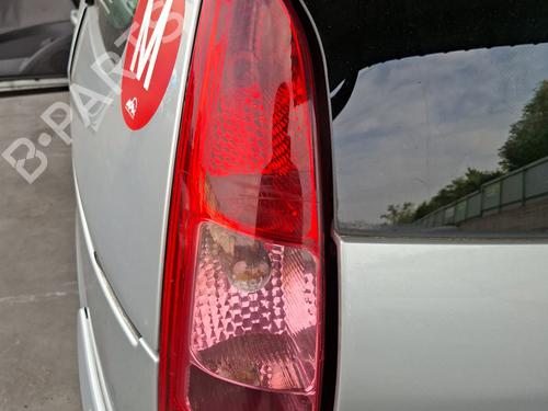 Left taillight PEUGEOT 807 (EB_) 2.0 HDI | BP37474929C34 - Image 3