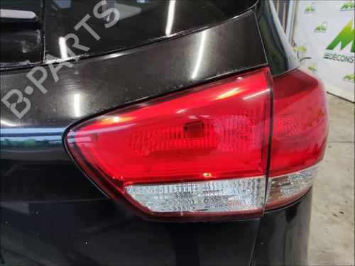 right-tailgate-light-kia-carens-iv-2013-35906842 main image
