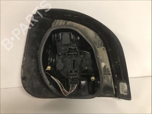 Used Right taillight Right taillight RENAULT SCÉNIC I MPV (JA0/1_, FA0_) [1999-2010] 33582827 33582827