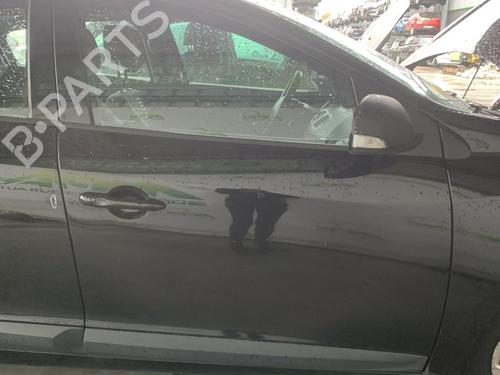 right-front-door-renault-megane-iii-hatchback-bz01_-b3_-2008-33604222 main image