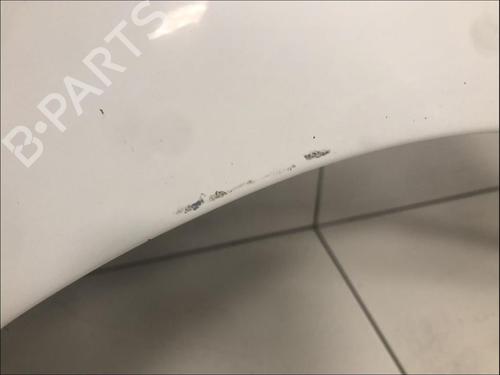 Used Left front fenders Left front fenders 33581242 33581242