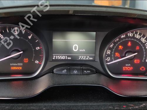 Used Instrument cluster Instrument cluster 35908886 35908886