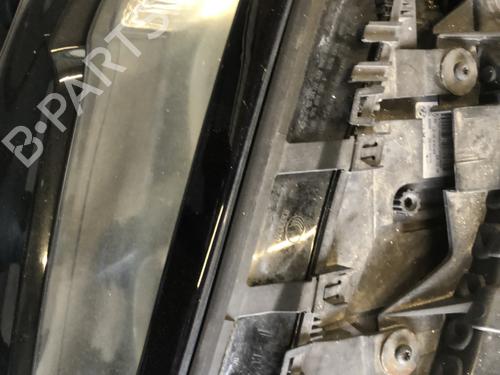 Højre forlygte Højre forlygte BMW X3 (E83) 2.0 d (150 hp) 33890404 33890404