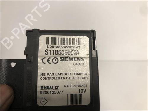 Used Card reader Card reader RENAULT GRAND SCÉNIC II (JM0/1_) [2004-2009] 34705133 34705133
