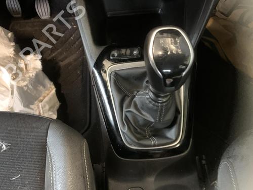 Used Gear lever Gear lever OPEL CORSA F (P2JO) 1.2 (68) (101 hp) 33597013 33597013
