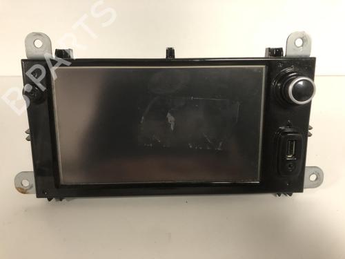Used Radio Radio 37450650 37450650