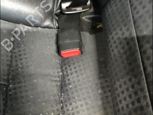 Engate do cinto Engate do cinto MERCEDES-BENZ M-CLASS (W163) ML 270 CDI (163.113) (163 hp) 35907612 35907612