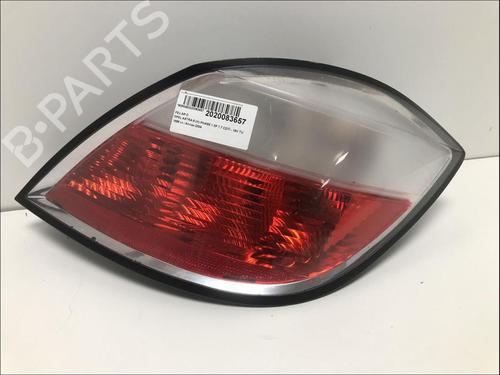 Used Right taillight Right taillight OPEL ASTRA H (A04) [2004-2014] 33590835 33590835