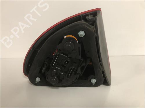Used Right taillight Right taillight SEAT LEON (1M1) 1.9 TDI (90 hp) 33579654 33579654