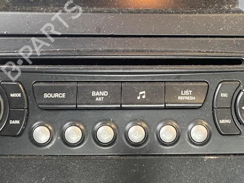 Used Radio Radio 36684578 36684578