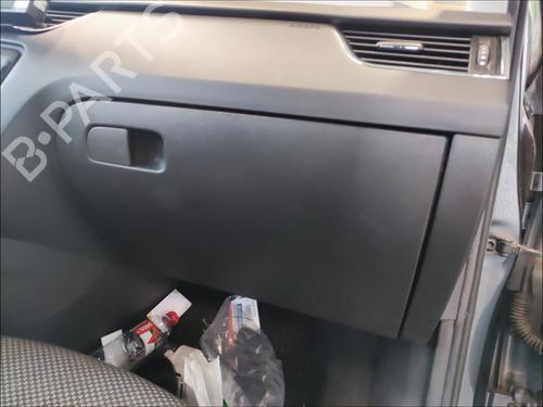 Used Glove box Glove box SKODA OCTAVIA III (5E3, NL3, NR3) 2.0 TDI (150 hp) 33590694 33590694
