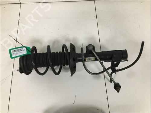 Used Right front shock absorber Right front shock absorber TOYOTA RAV 4 V (_A5_, _H5_) 2.5 Hybrid AWD (AXAH54) (178 hp) 34615186 34615186