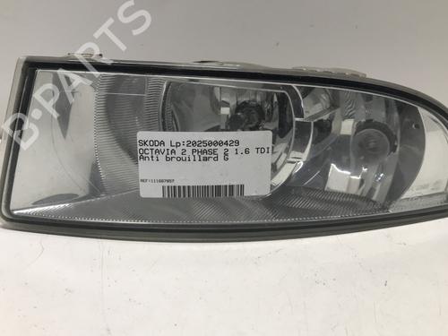 Used Left front fog light Left front fog light SKODA OCTAVIA II (1Z3) 1.6 TDI (105 hp) 33593071 33593071
