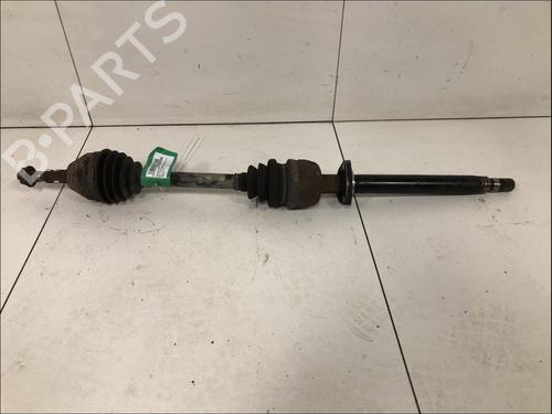 Used Right front driveshaft Right front driveshaft OPEL ZAFIRA / ZAFIRA FAMILY B (A05) 1.9 CDTI (M75) (100 hp) 33588935 33588935