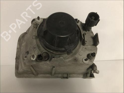 Used Right headlight Right headlight RENAULT RAPID Box Body/MPV (F40_, G40_) 1.9 D (F40P, F40N, F40E) (64 hp) 33580876 33580876