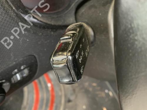 switch-seat-leon-1p1-2005-2006-2007-2008-2009-2010-2011-2012-2013-36577904 main image